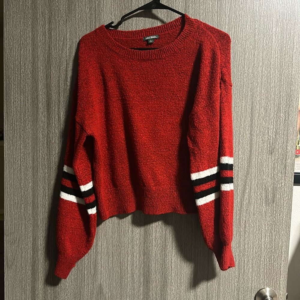 Wild Fable Crew neck